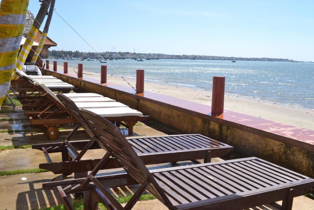 Fishing Village Hotel Mui Ne Bagian luar foto