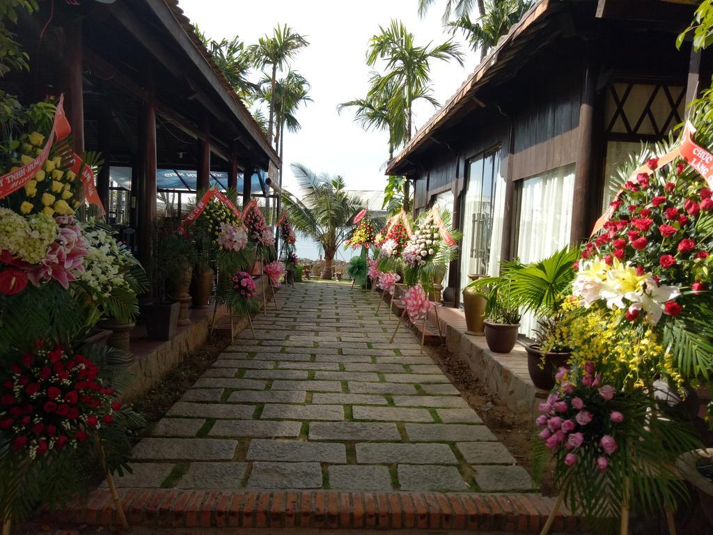Fishing Village Hotel Mui Ne Bagian luar foto